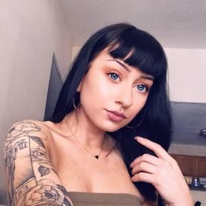 Meet your Posher, Ellen